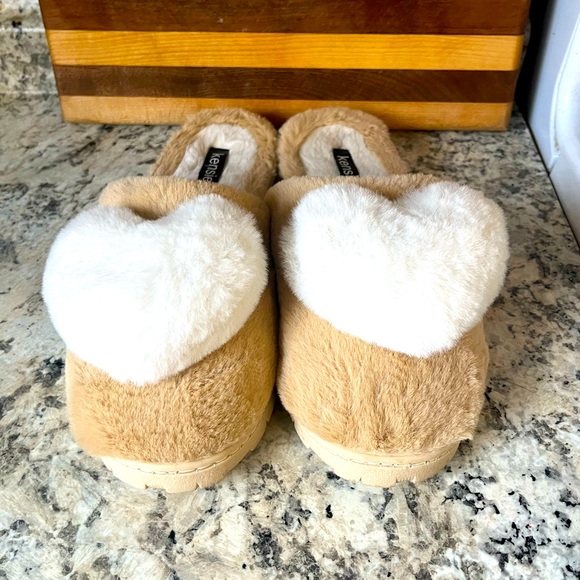 Kensie slippers - Picture 1 of 2
